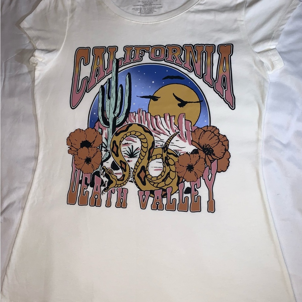 Wound up/Large 11-13/graphic T-shirt/NWOT